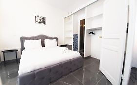 Sweet Apartment In Paris Montmartre